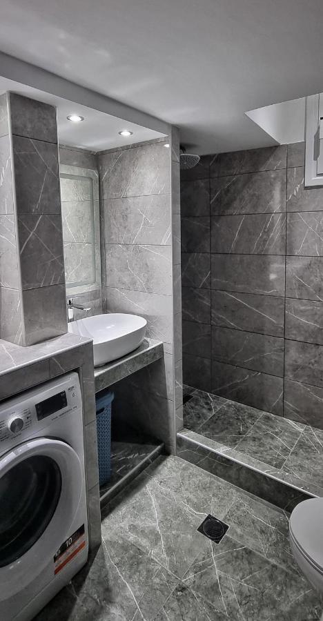 Mimarxos Luxury Apartments Chalkís エクステリア 写真