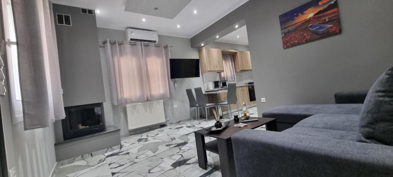 Mimarxos Luxury Apartments Chalkís エクステリア 写真