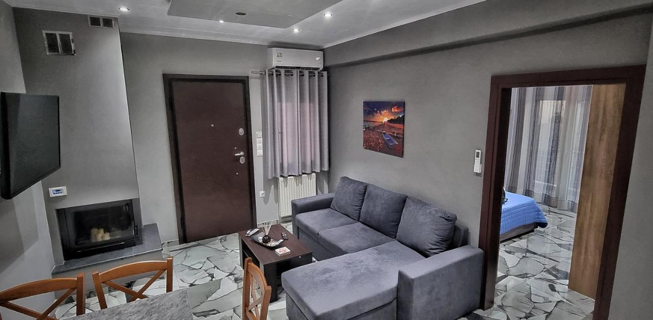 Mimarxos Luxury Apartments Chalkís エクステリア 写真